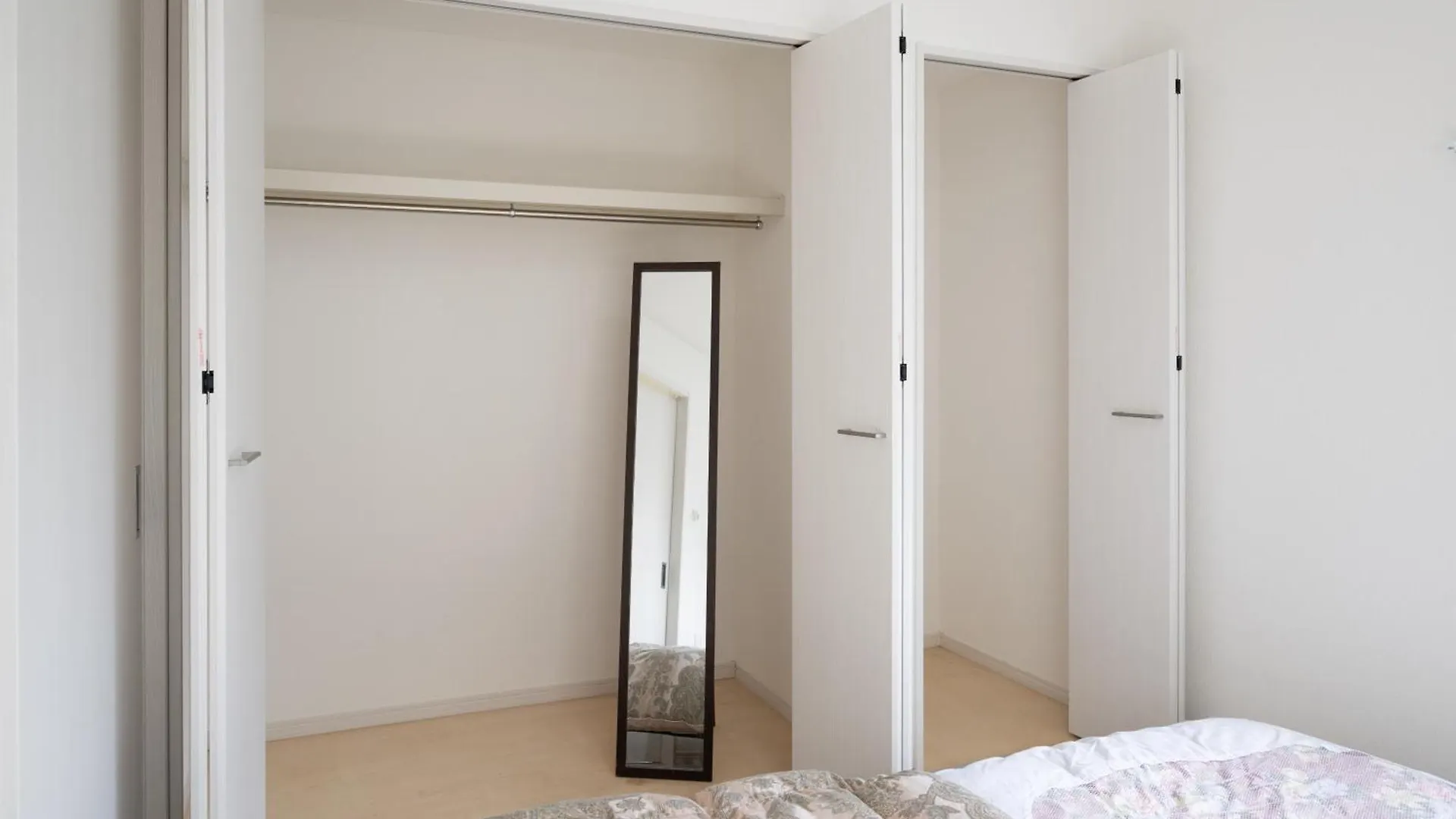 西新井ウエストハウス【Nishiarai West House】 Lejlighed Tokyo Japan